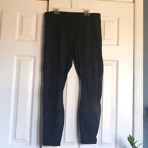 Floral black Leggings with mesh cut out detail, Athleta, size L